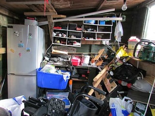 Declutter your garage in 5 easy steps!